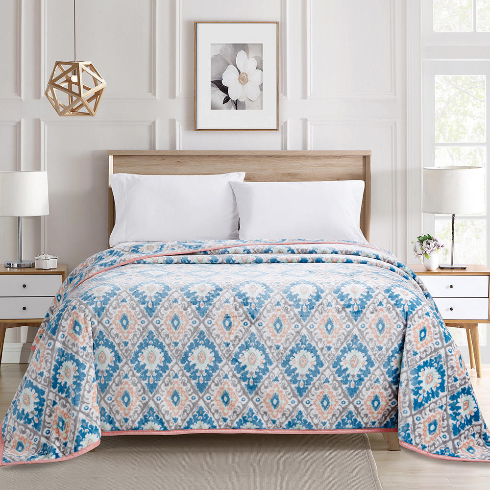 Double bed flannel printed blanket simple pattern printing